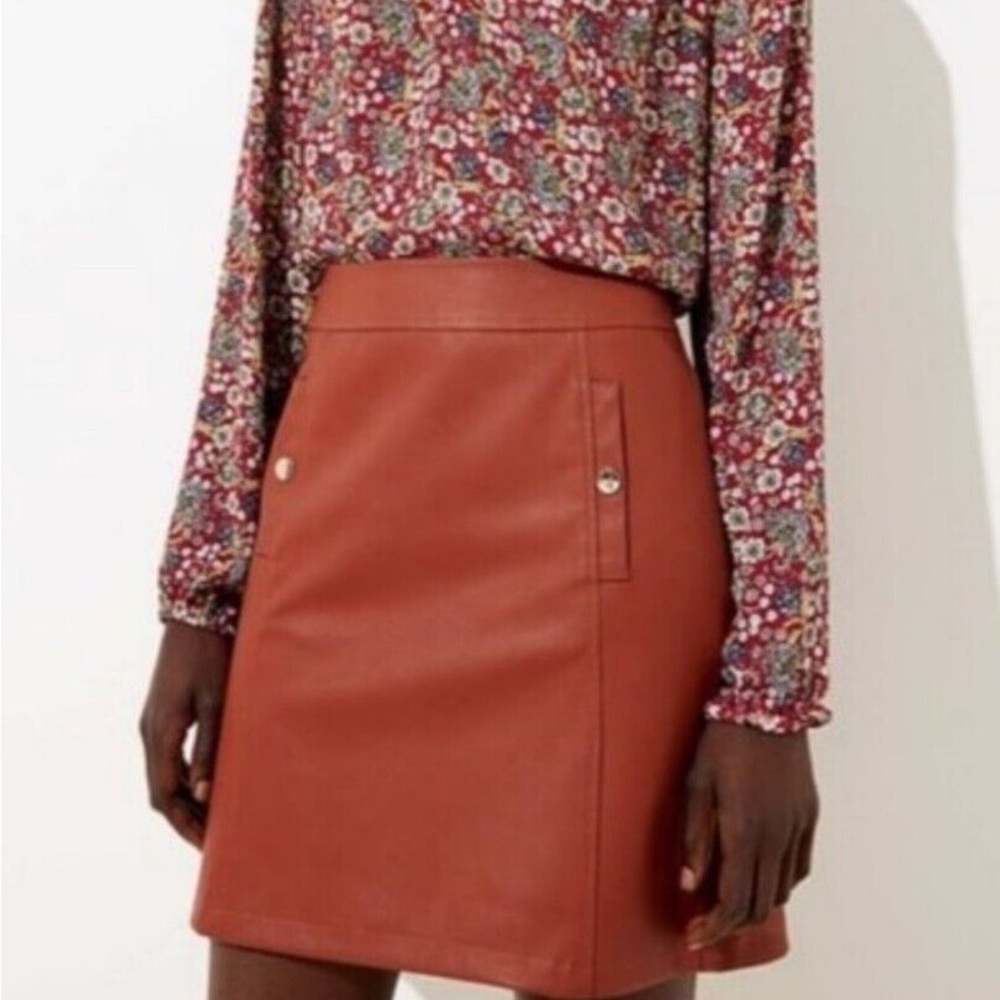 Loft Vegan Leather Brown Rust Mini Skirt Size 2